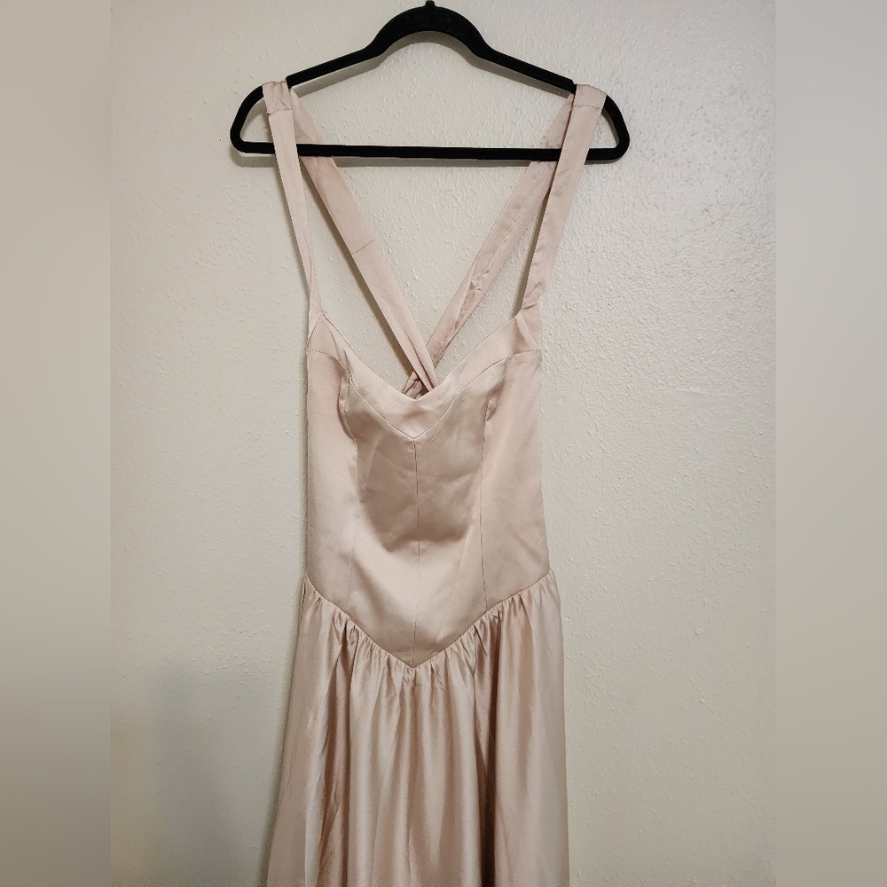 Show Me Your MuMu Abigail Maxi Champagne Luxe Satin Dress L Wedding Party Prom - Picture 5 of 8